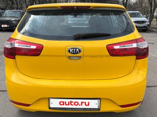 2014 Kia Rio 4-speed III, жёлтый, 900000 рублей, вид 2