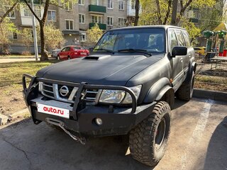 2004 Nissan Patrol V (Y61), чёрный, 1950000 рублей, вид 1