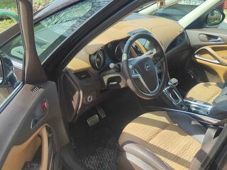 2013 Opel Zafira C, коричневый, 1000000 рублей, вид 5