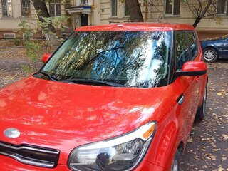 2017 Kia Soul II Рестайлинг, красный, 1850000 рублей, вид 2