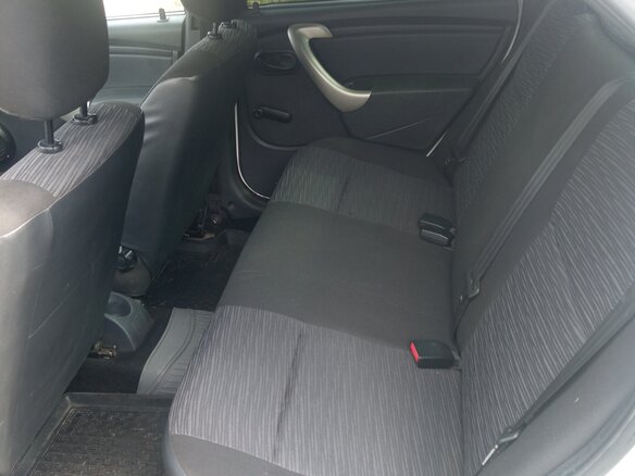 2011 Renault Logan I Рестайлинг, белый, 350000 рублей - вид 11