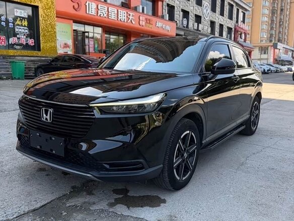 2023 Honda Vezel II, чёрный, 1900000 рублей