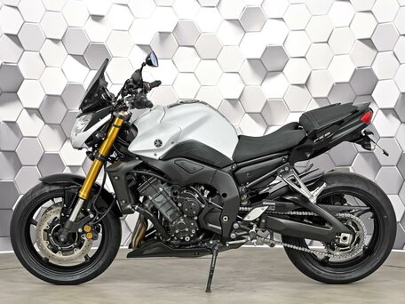 2013 Yamaha FZ8, белый, 645000 рублей, вид 4