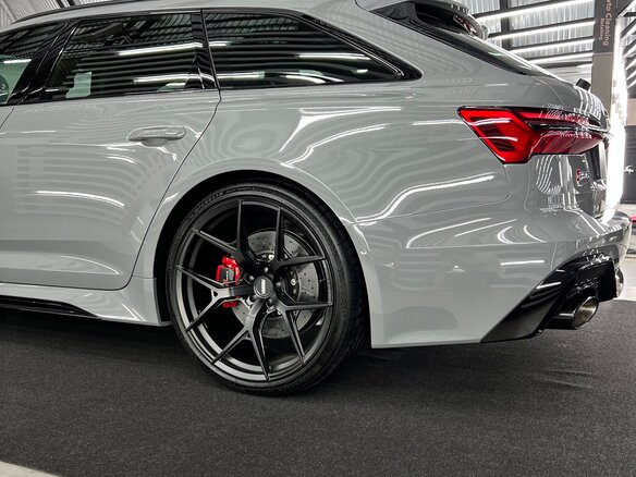 2021 Audi RS 6 IV (C8), серый - вид 1