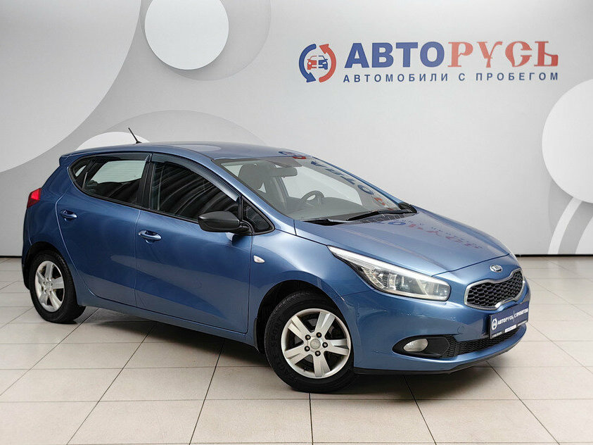 Открыть фотографии: Kia Ceed II