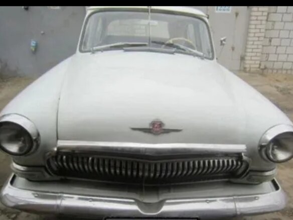 1966 ГАЗ 21 «Волга» 21Р, белый, 650000 рублей