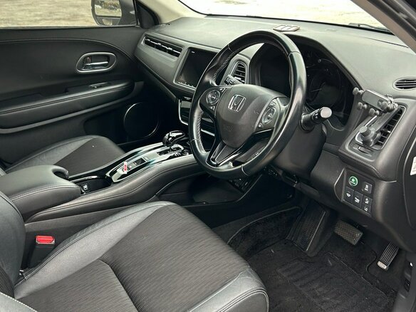 2018 Honda Vezel I Рестайлинг, чёрный, 1950000 рублей - вид 4