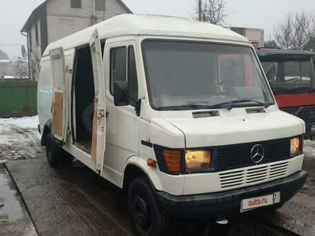 1977 Mercedes-Benz T1, белый, 500000 рублей, вид 3