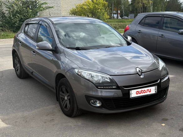 2013 Renault Megane III Рестайлинг, серый