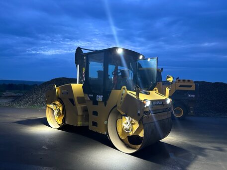 2011 Caterpillar CB7, 6200000 рублей, вид 1