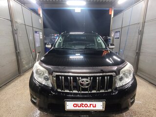 2011 Toyota Land Cruiser Prado 150 Series, чёрный, 2900000 рублей, вид 1