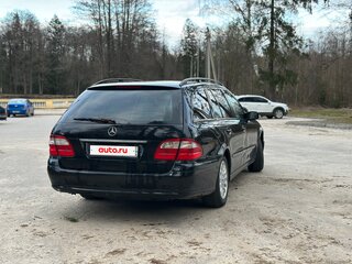 2003 Mercedes-Benz E-Класс 200 III (W211, S211), чёрный, 640000 рублей, вид 3
