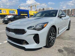 2021 Kia Stinger I Рестайлинг, серый, 2900000 рублей, вид 3