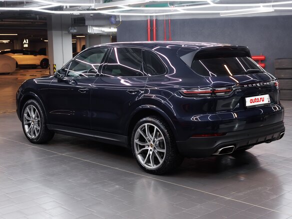 2020 Porsche Cayenne III, синий, 11500000 рублей - вид 11