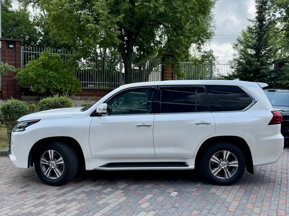 2020 Lexus LX 450d III Рестайлинг 2, белый, 7550000 рублей - вид 18