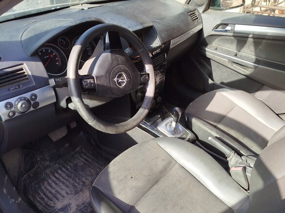 2008 Opel Astra H Рестайлинг, серебристый, 350000 рублей - вид 5