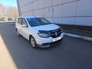 2015 Renault Sandero II, белый, 500000 рублей, вид 3