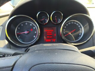 2011 Opel Astra J, серый, 700000 рублей, вид 5