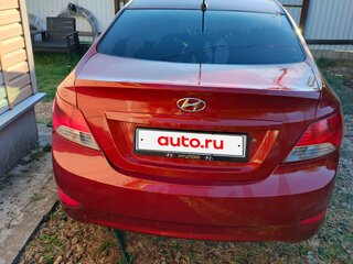 2013 Hyundai Solaris I, красный, 530000 рублей, вид 2
