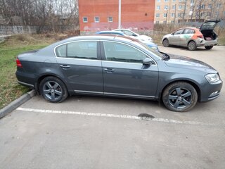 2012 Volkswagen Passat B7, серый, 900000 рублей, вид 3