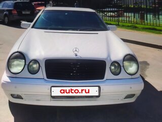 1996 Mercedes-Benz E-Класс 230 II (W210, S210), белый, 500000 рублей, вид 2