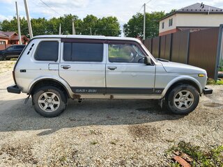 2010 Lada (ВАЗ) 2131 (4x4) 213105 I, серебристый, 400000 рублей, вид 3