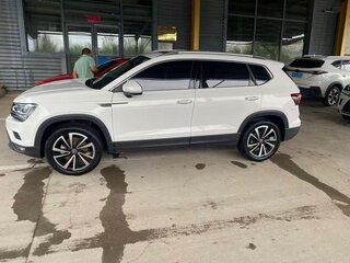 2021 Volkswagen Tharu I, белый, 1940000 рублей, вид 3