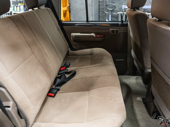 2019 Toyota Land Cruiser 76 70 Series Рестайлинг 1, серый - вид 21