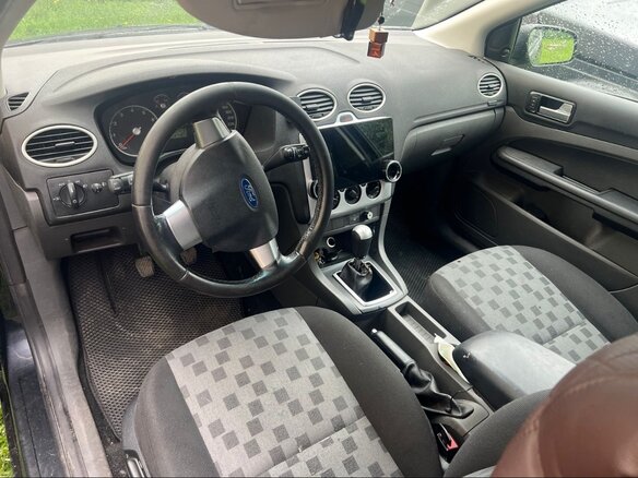 2007 Ford Focus II, чёрный, 350000 рублей - вид 2