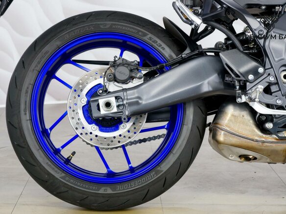 2024 Yamaha MT-09 (FZ-09), синий, 1237000 рублей - вид 8