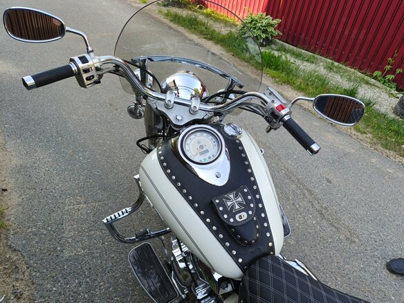 2001 Yamaha XVS650 Drag Star, белый, 666000 рублей