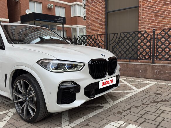 2020 BMW X5 40i IV (G05/G18), белый, 6800000 рублей - вид 13