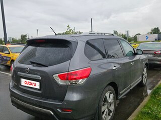 2015 Nissan Pathfinder IV, серый, 1900000 рублей, вид 3