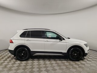2019 Volkswagen Tiguan II, белый, 2349000 рублей, вид 4