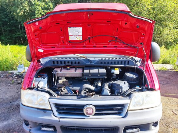 2011 Fiat Professional Ducato, красный, 1100000 рублей - вид 19