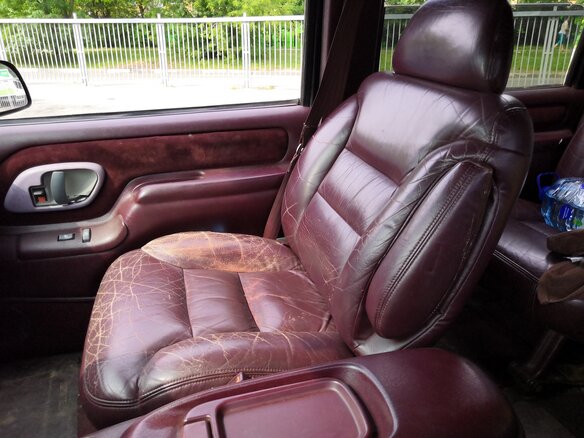 1995 GMC Suburban, чёрный - вид 9