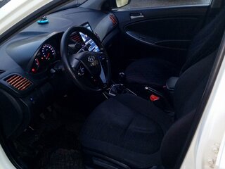 2015 Hyundai Solaris I Рестайлинг, белый, 630000 рублей, вид 5