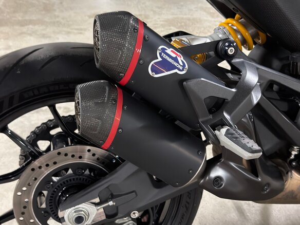 2023 Ducati Monster 937, красный, 1199999 рублей - вид 10