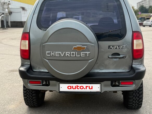 2007 Chevrolet Niva I, серый, 240000 рублей - вид 3