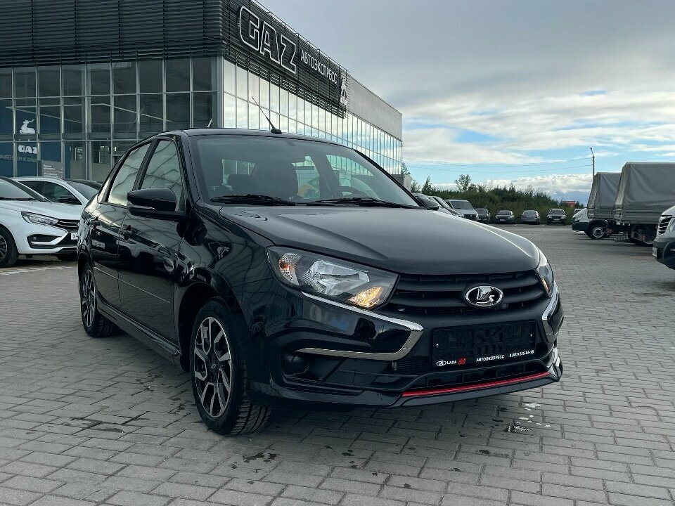 Открыть фотографии: Lada (ВАЗ) Granta I Рестайлинг