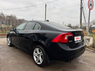 2015 Volvo S60 II Рестайлинг, чёрный, 1750000 рублей, вид 3