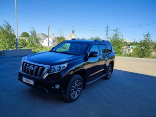 2014 Toyota Land Cruiser Prado 150 Series Рестайлинг 1, чёрный, 3000000 рублей, вид 1