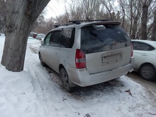 1998 Mitsubishi Chariot Grandis III, серый, 400000 рублей, вид 4