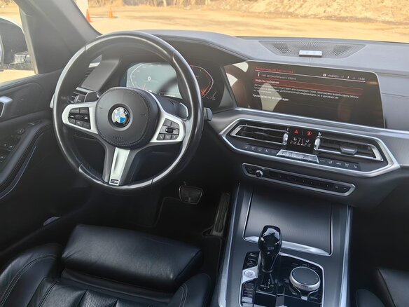 2019 BMW X5 30d IV (G05/G18), белый, 6600000 рублей - вид 15