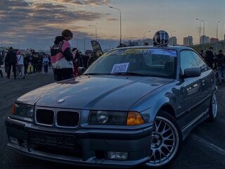 1992 BMW 3 серии 318i III (E36), серый, 1390000 рублей, вид 2