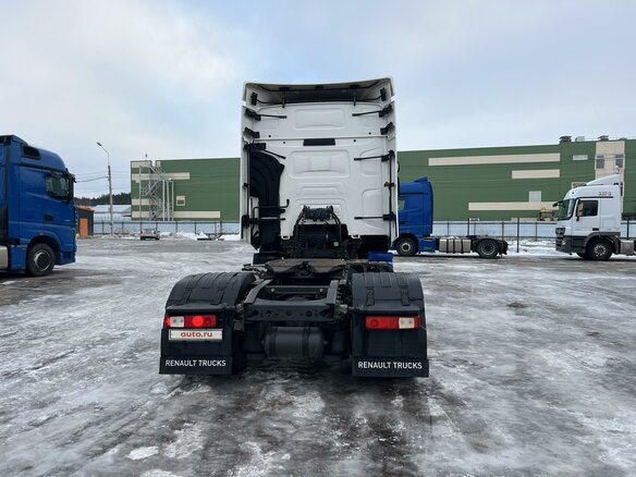 2021 Renault T-Series, белый, 7200000 рублей - вид 5