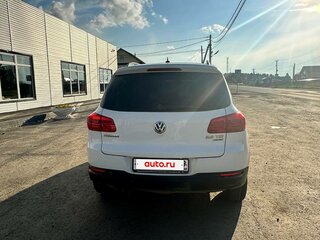 2012 Volkswagen Tiguan I Рестайлинг, белый, 1200000 рублей, вид 3