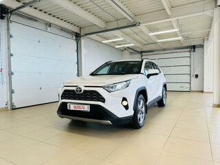 2019 Toyota RAV4 V (XA50), белый, 3100000 рублей, вид 3