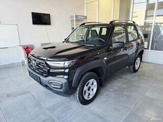 2026 Lada (ВАЗ) Niva Travel I Рестайлинг, чёрный, 1598000 рублей, вид 2