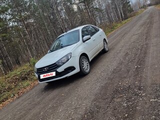 2018 Lada (ВАЗ) Granta I Рестайлинг, белый, 640000 рублей, вид 1